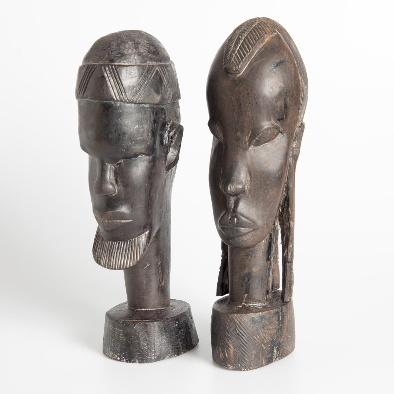 SKULPTURER, 2 stycken, Afrika, samtida.