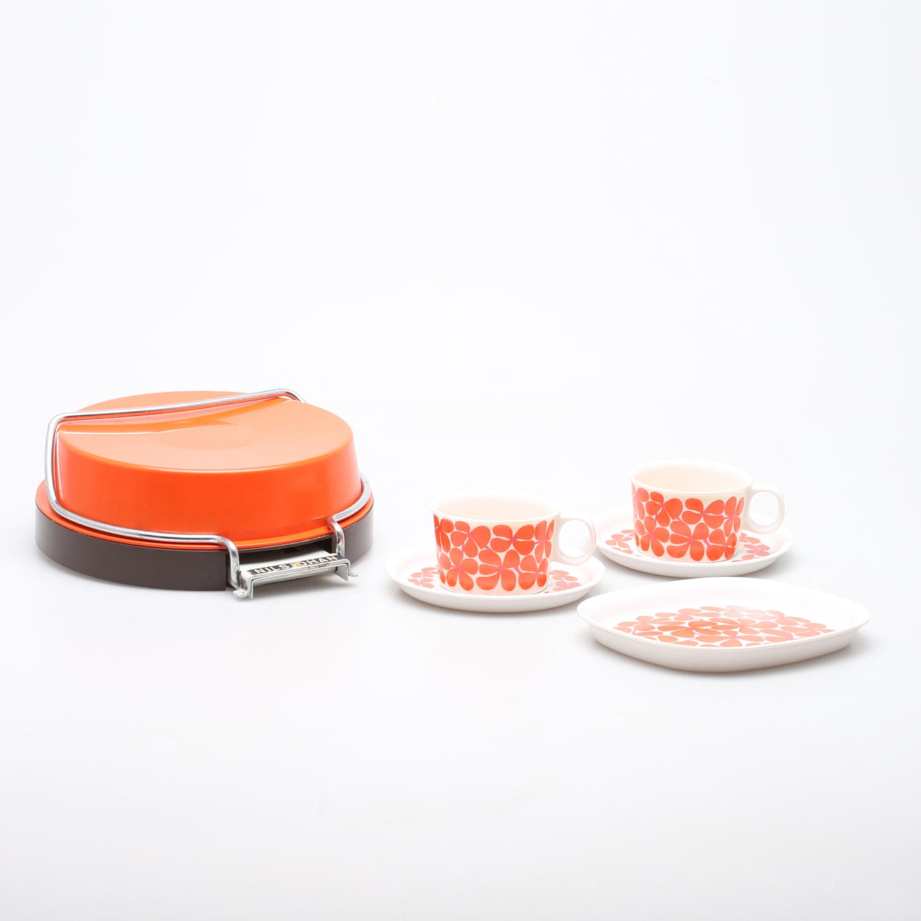 PARTI PLASTFÖREMÅL, 6 delar, köksvåg, Nils Johan, koppar & fat "Ornamin" Stig Lindberg, Gustavsberg.