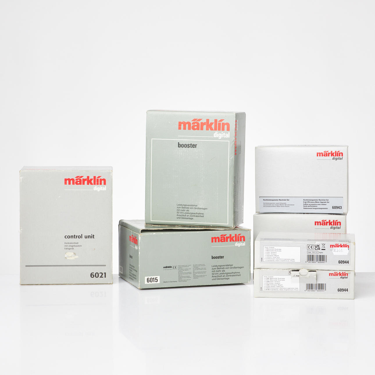 MARKLIN. control unit, booster and conversion kit, 7pcs dlr, in original packaging, Germany, contemporary manufacture.