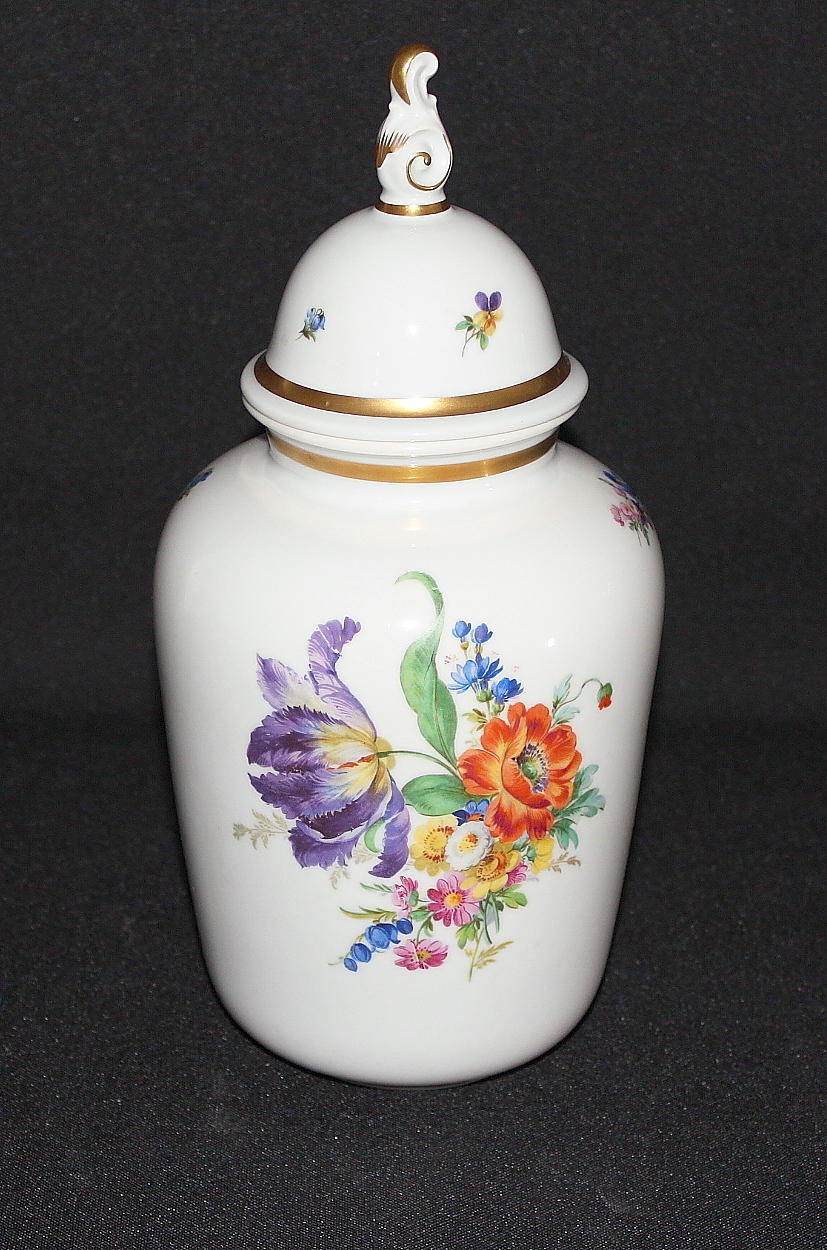 LOCKURNA, porslin, Hackefors.