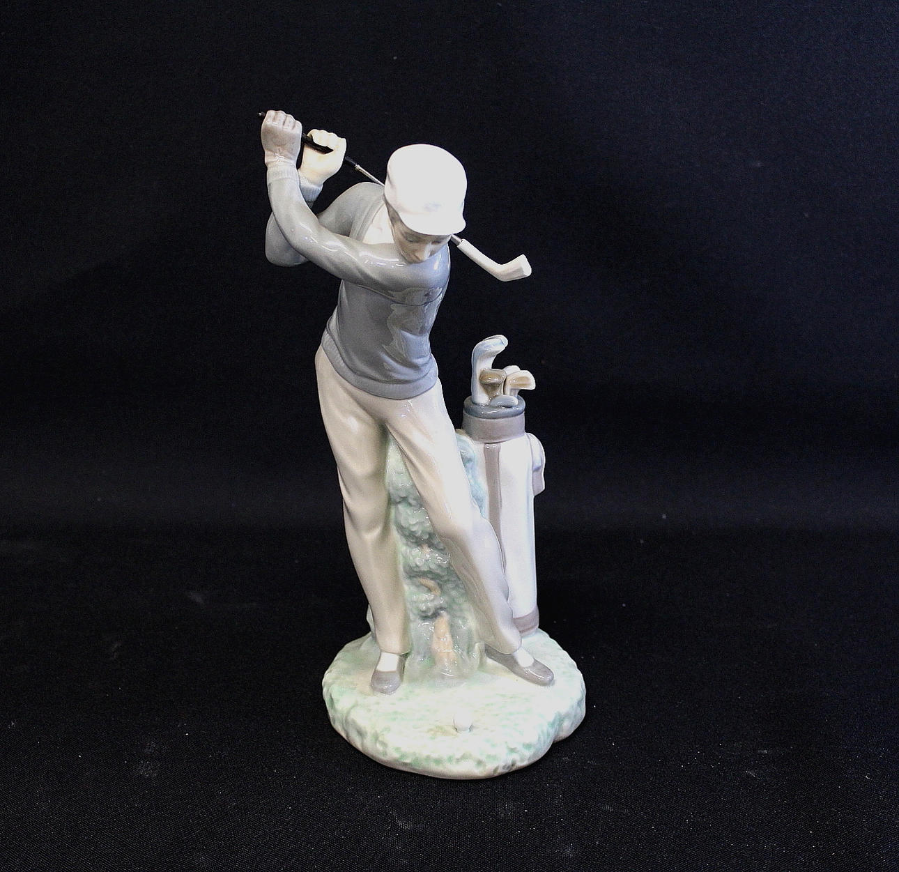 FIGURIN, porslin, golfare, Lladro.