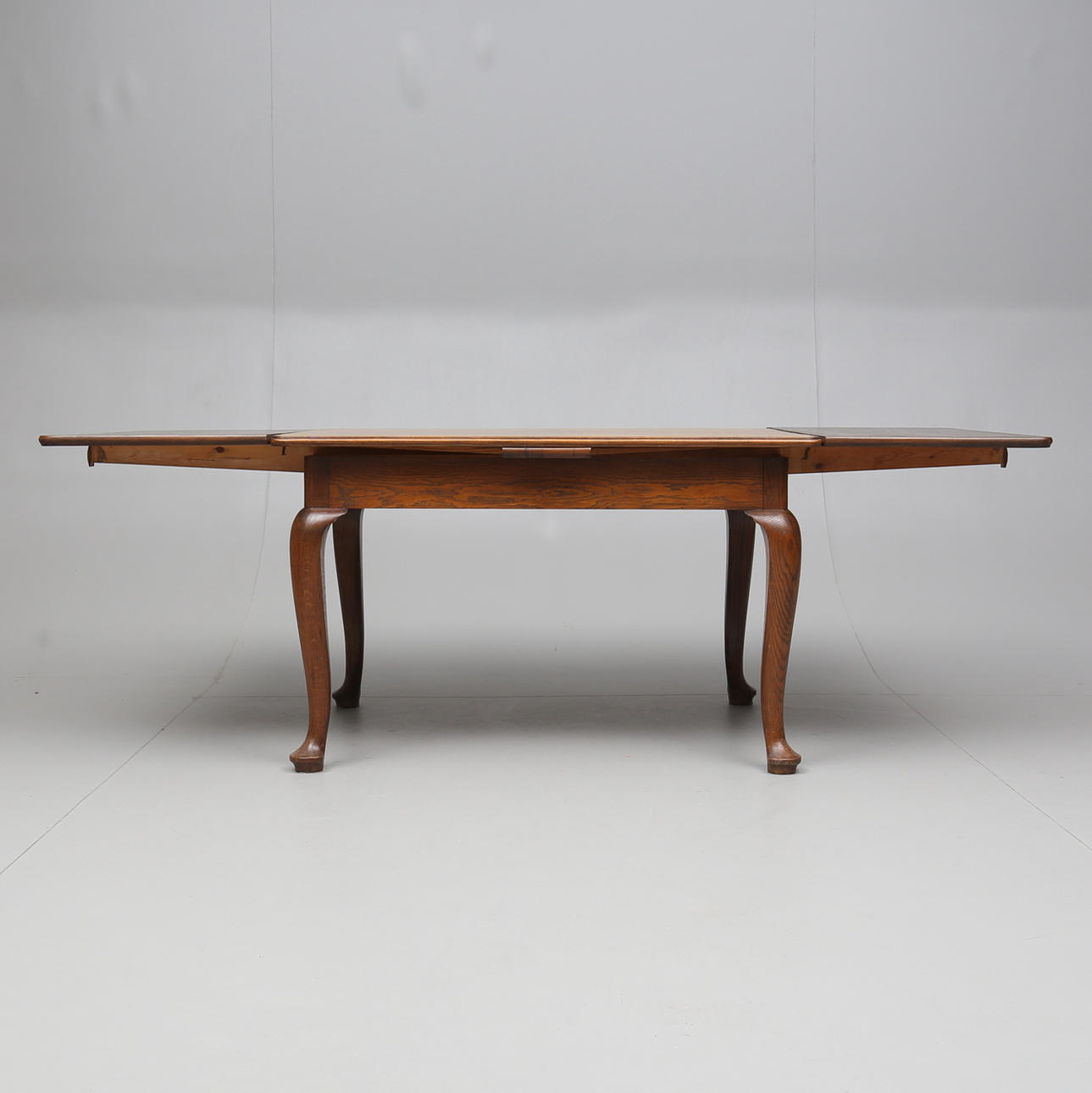 MATBORD, 1900-talets första hälft.