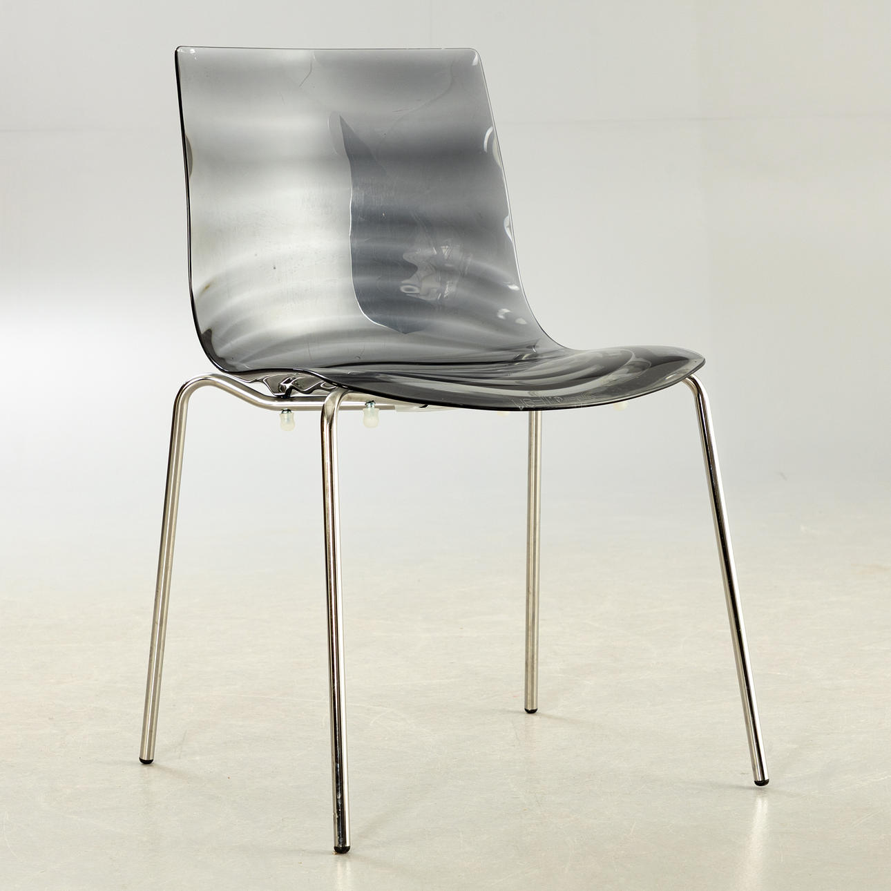 Calligaris, chair 'l'Eau'.