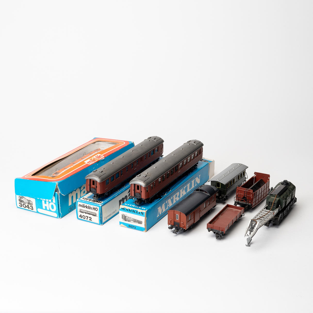 MÄRKLIN, 3043 SJ Elektrolokomotive Rc 1010, 2 SJ Reisezugwagen und 5 ...