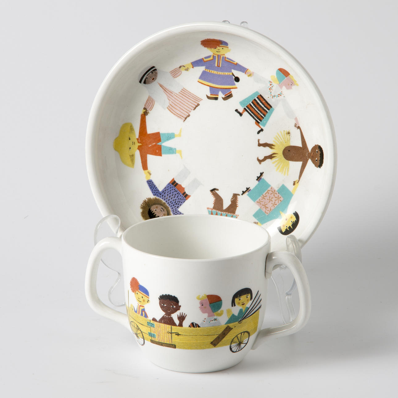 BARNKOPP MED FAT, "Utan gränser", Gustavsberg.