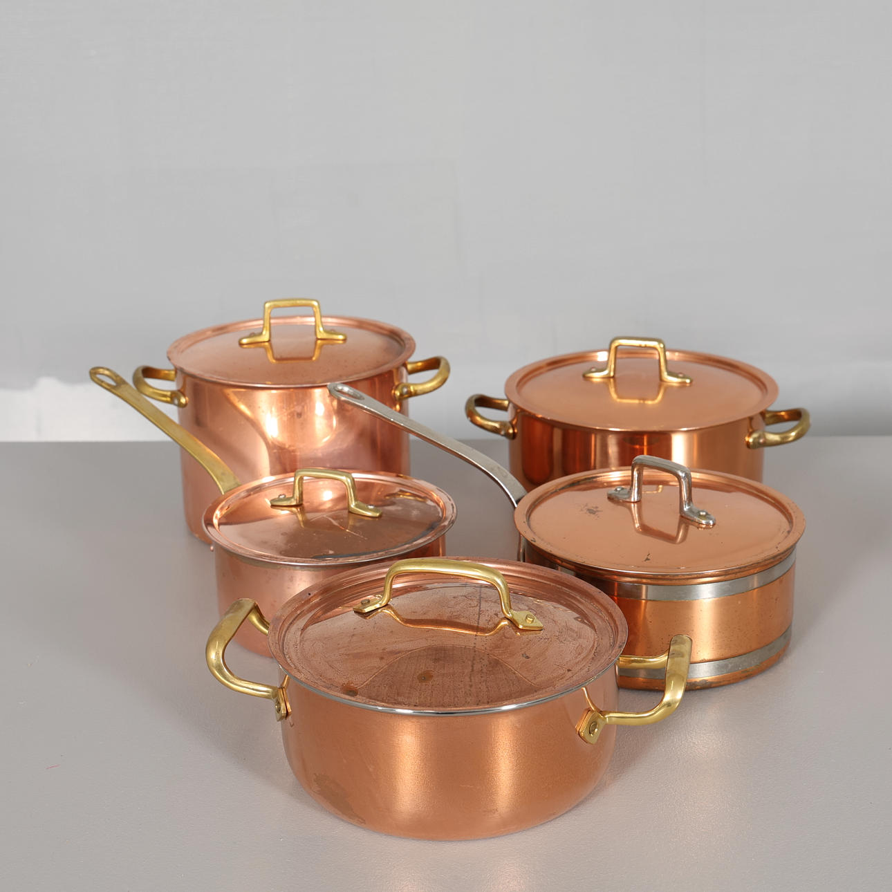 COPPER OBJECTS 12 pieces including Krögarhuset and Dorre. Silver ...