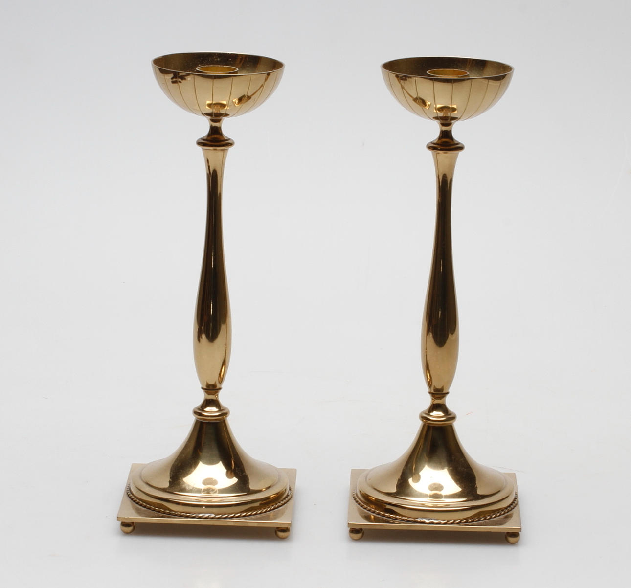 LJUSSTAKAR, ett par, mässing, Gunnar Ander, Ystad-Metall.