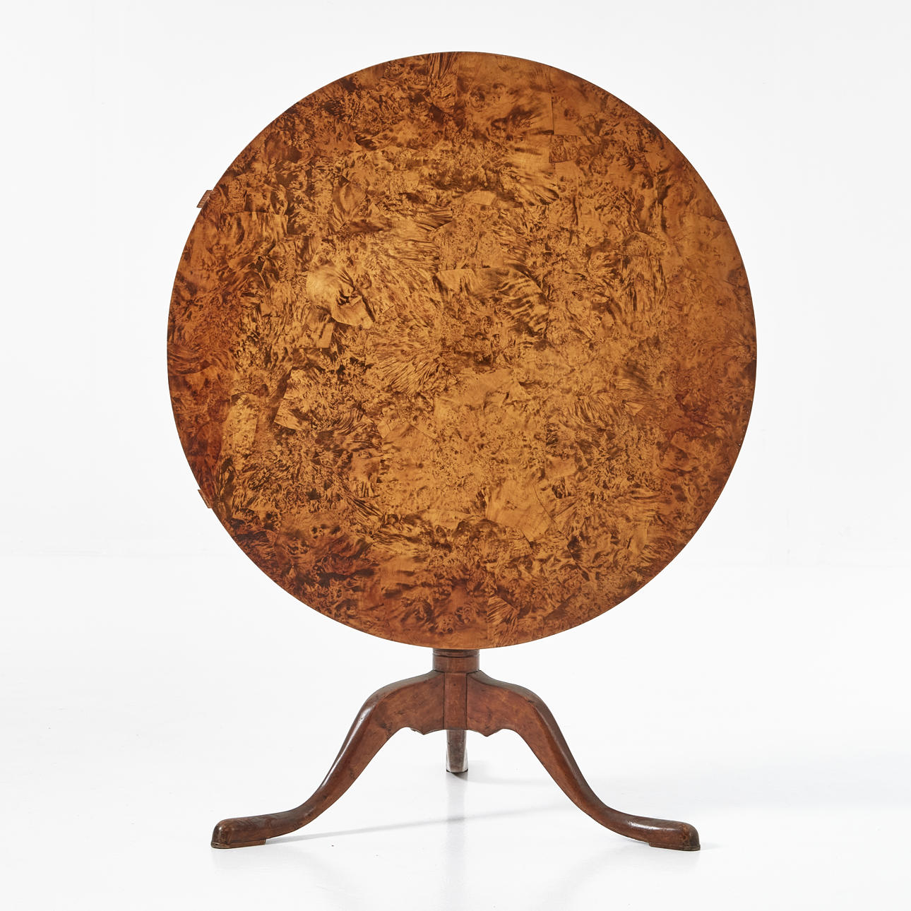 A folding table, veneered in alrot, first half of the 19th century ...