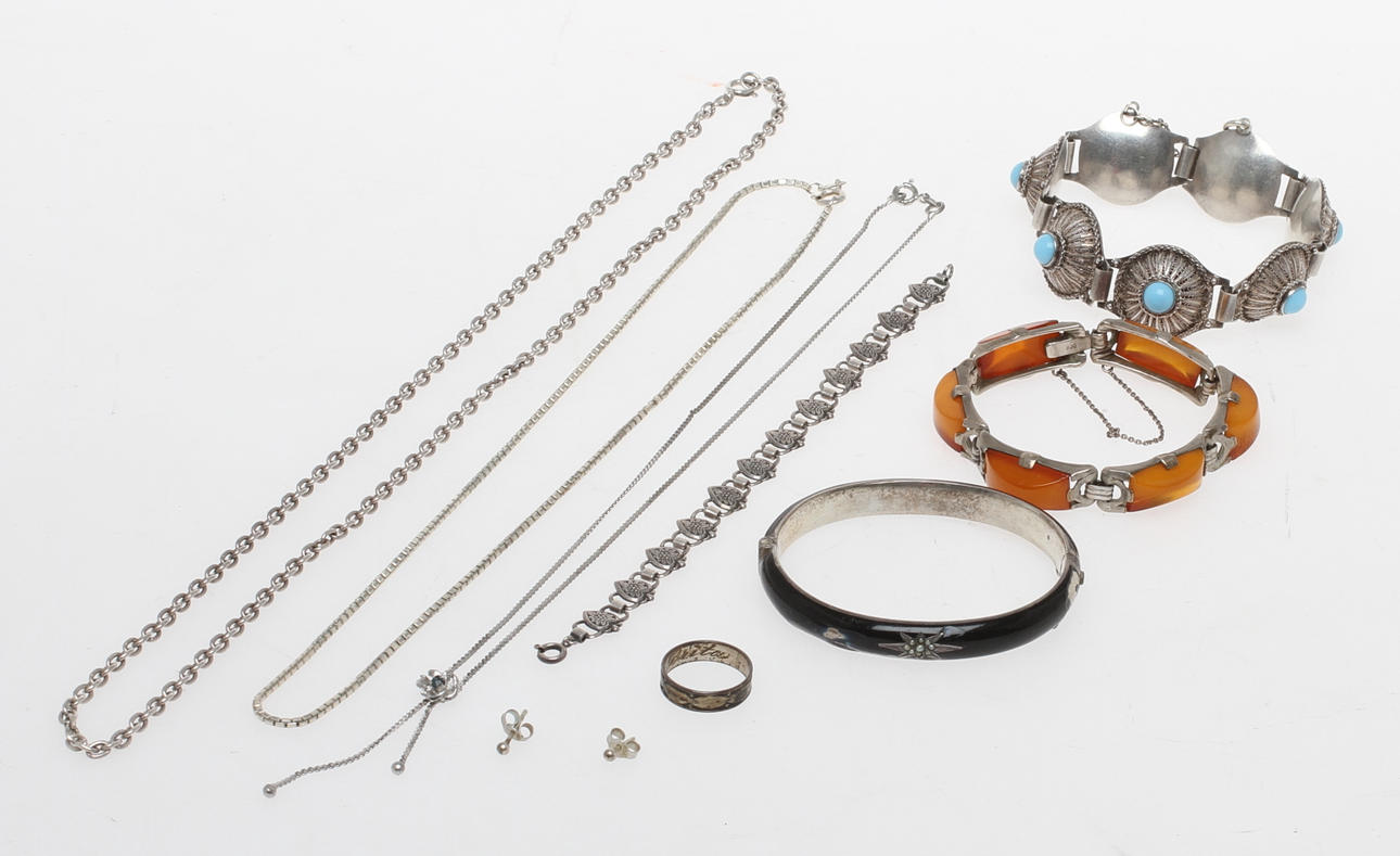 SMYCKEN, silver, 9 delar, 1900-tal.