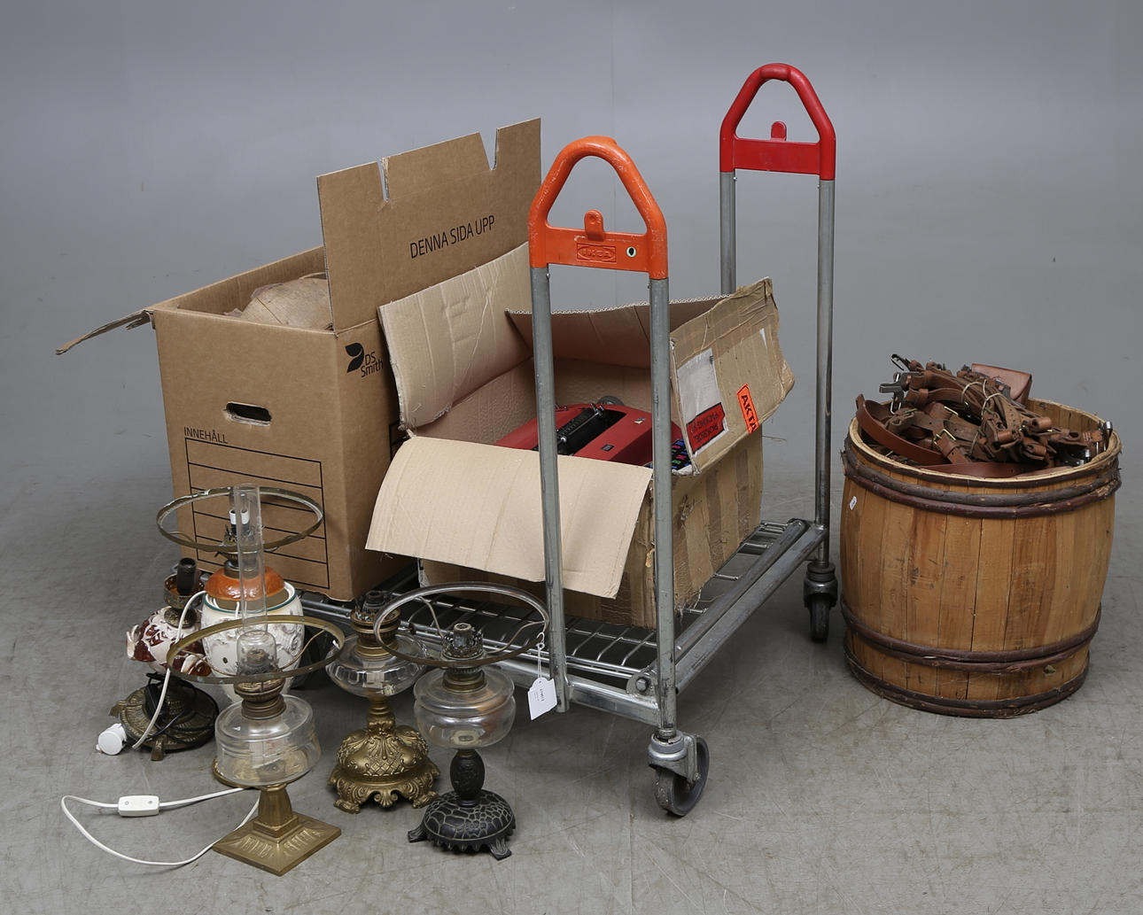 LAMPDELAR, 1900-tal.