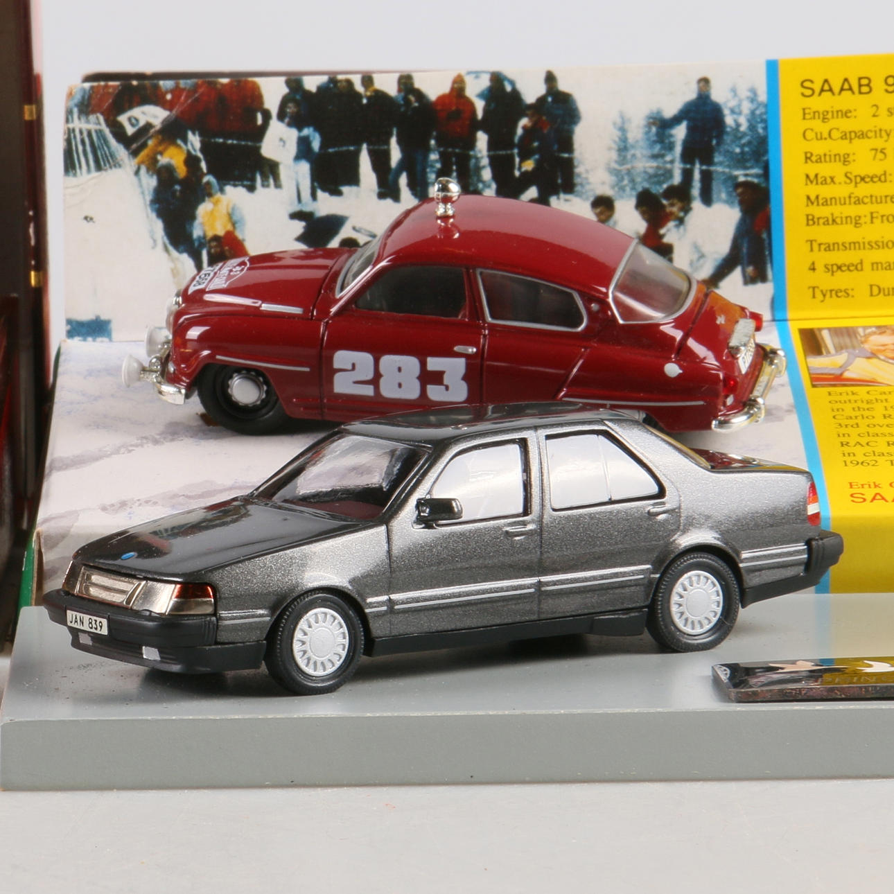 BILAR, 5 st. Plåt, delvis Saab 96, Corgi, Matchbox.