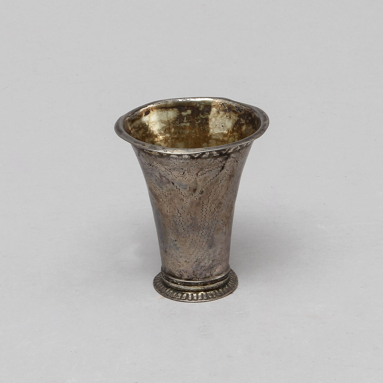 BÄGARE, silver, troligen Petter Britt, Kalmar, 1762. Ca 30 gram.