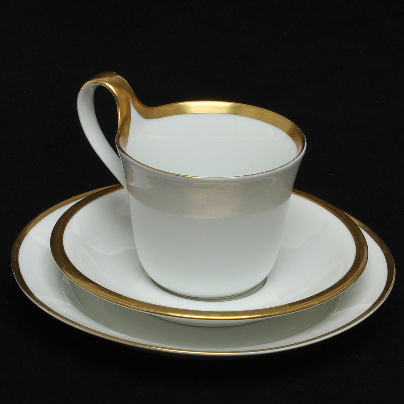 KAFFESERVISDELAR, 26 st, porslin, "Golden Sun", Sigvard Bernadotte för Bing & Gröndahl.