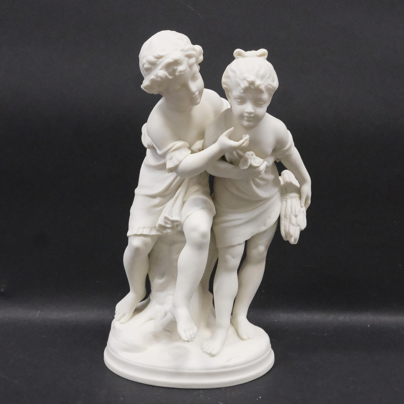 GUSTAVSBERG. PARIAN-FIGUR. „HØSTGRUPPE“.