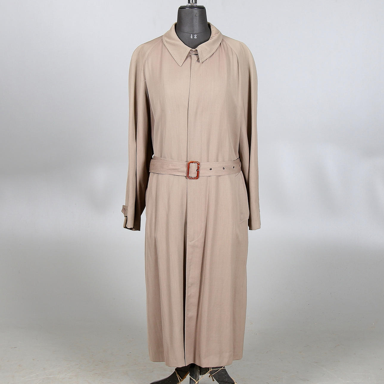 NORMA KAMALI. Trenchcoat / rock, 100% ull, Italien. Strl. 42/44.
