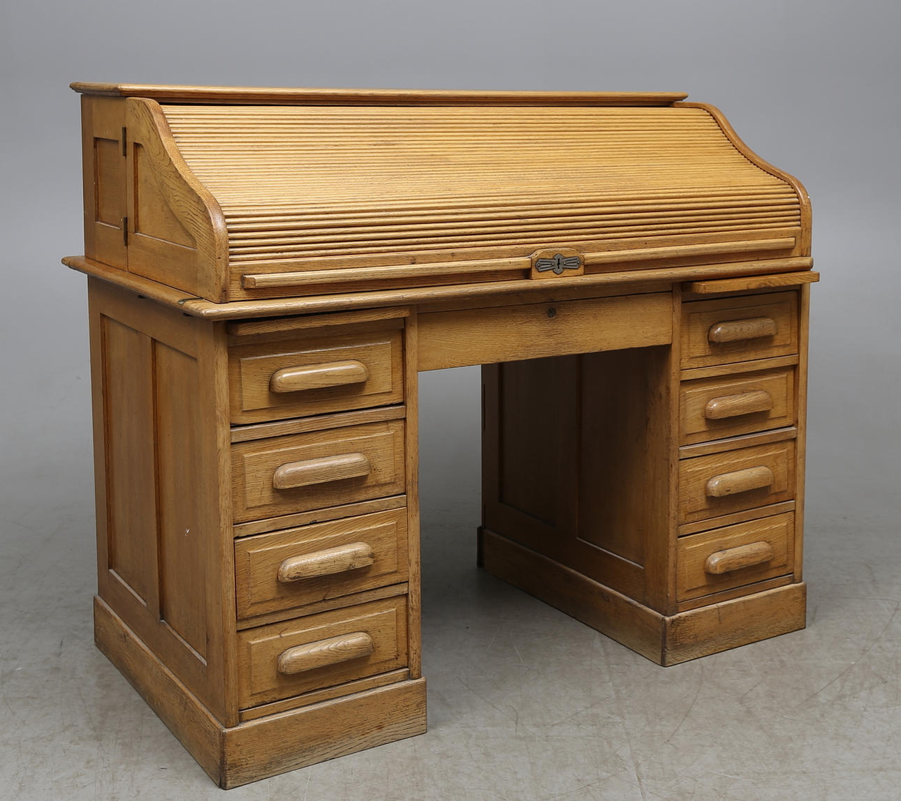 SKRIVBORD, Åtvidaberg, 1900-talets första hälft.