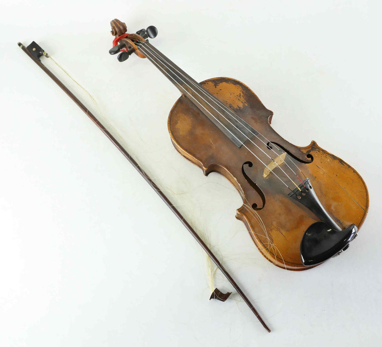 VIOLIN & STRÅKE, early 1900.