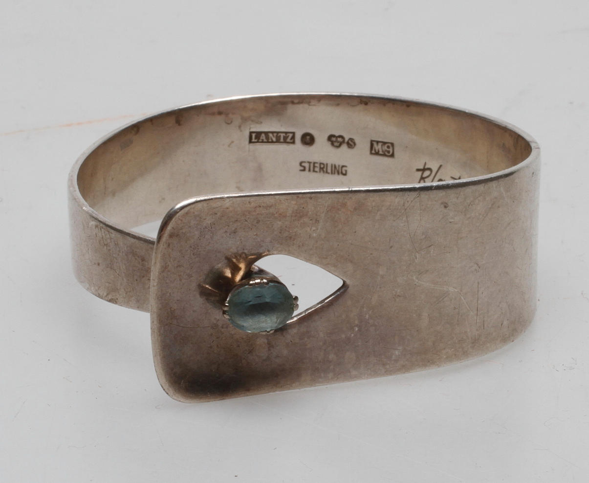 ARMRING, sterlingsilver, Roland Lantz, Stockholm 1962.