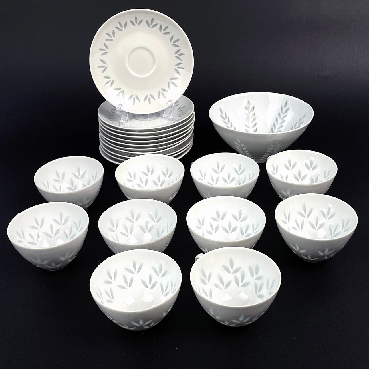 FRIEDL KJELLBERG. Coffee tableware, 10 + 1 pieces, rice crockery