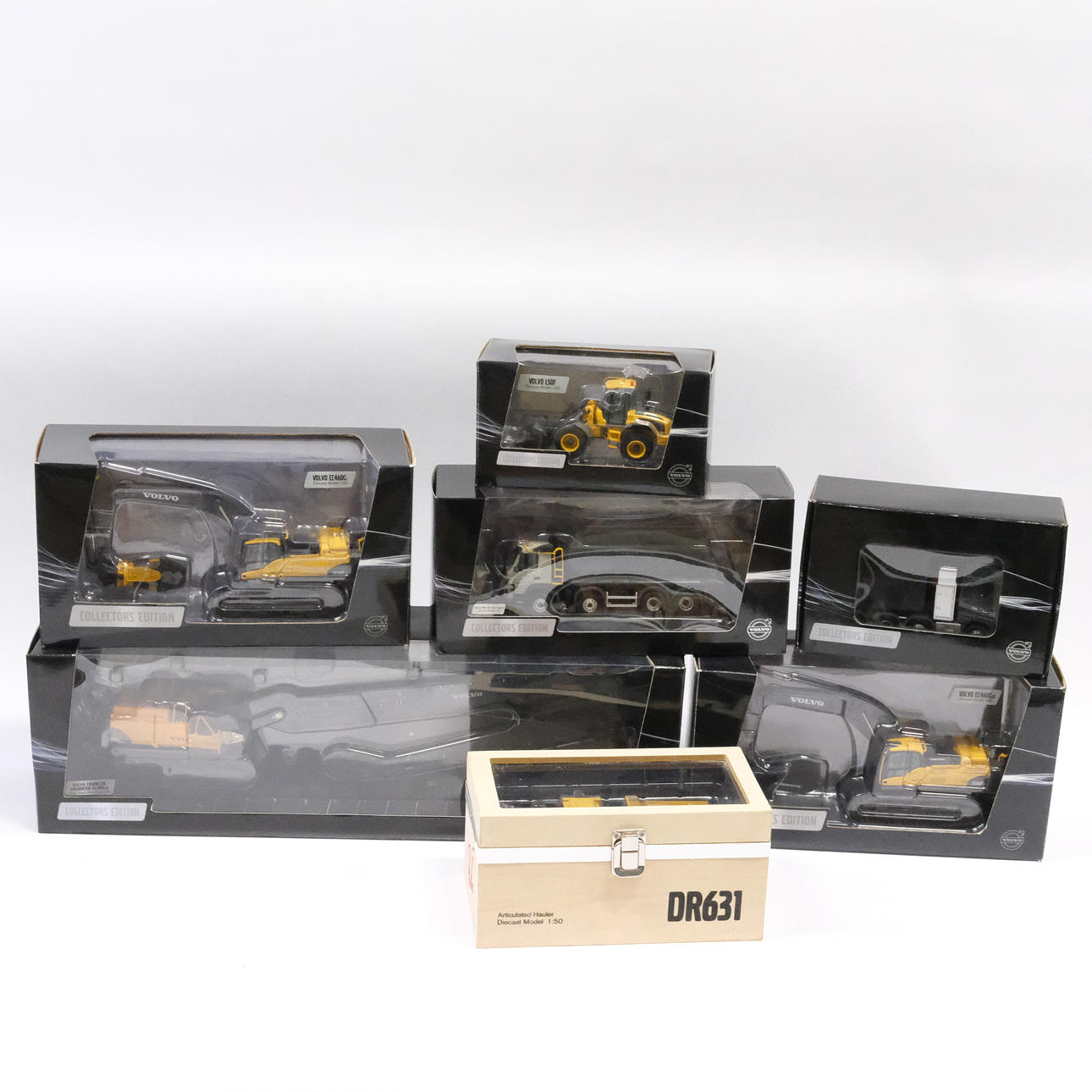 MODEL CARS, 7 WORK VEHICLES, VOLVO, COLLECTORS EDITION, SCALE 1:50