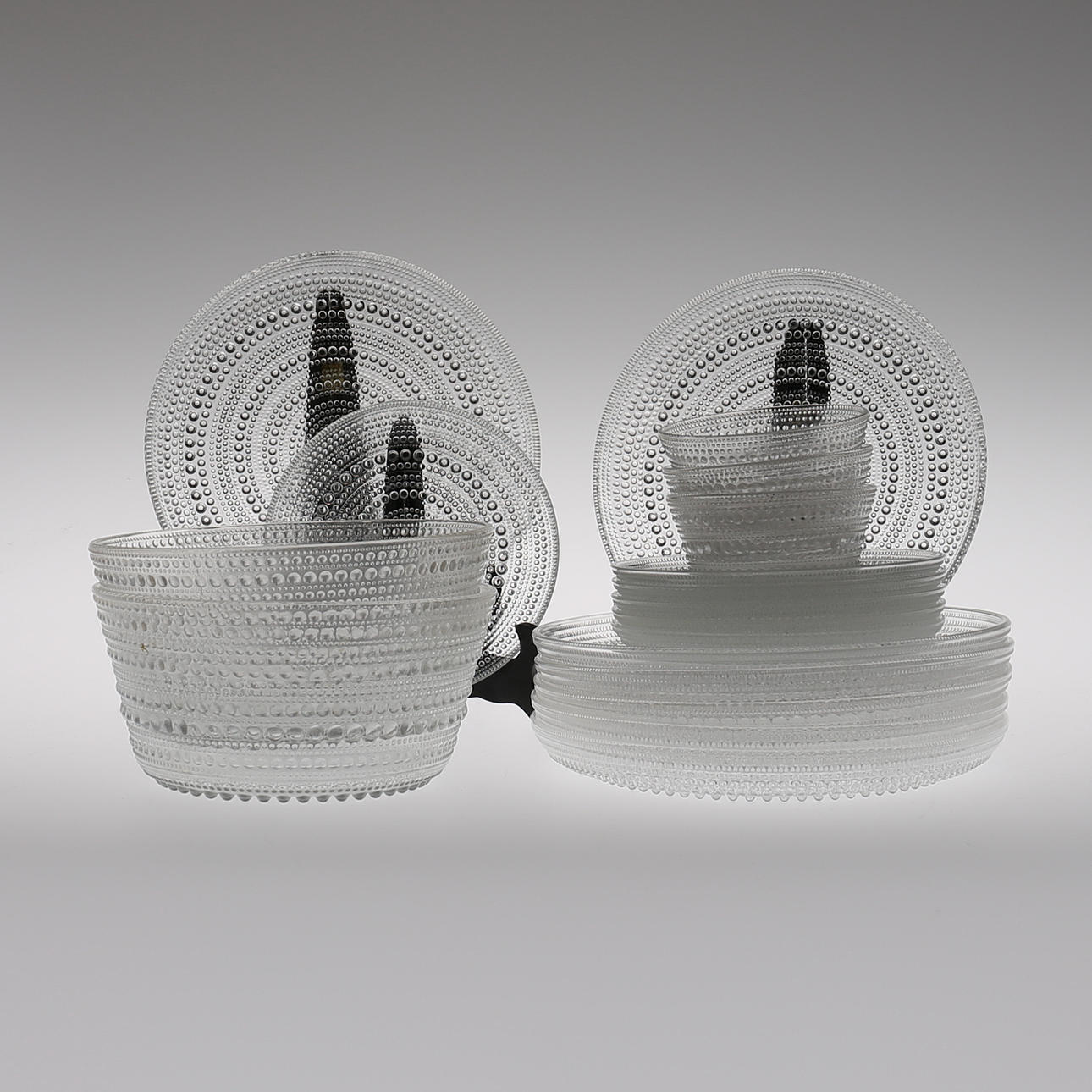 SERVISDELAR, 18 delar, glas, "Kastehelmi", Oiva Toikka, Iittala, Finland, 1900-tal.