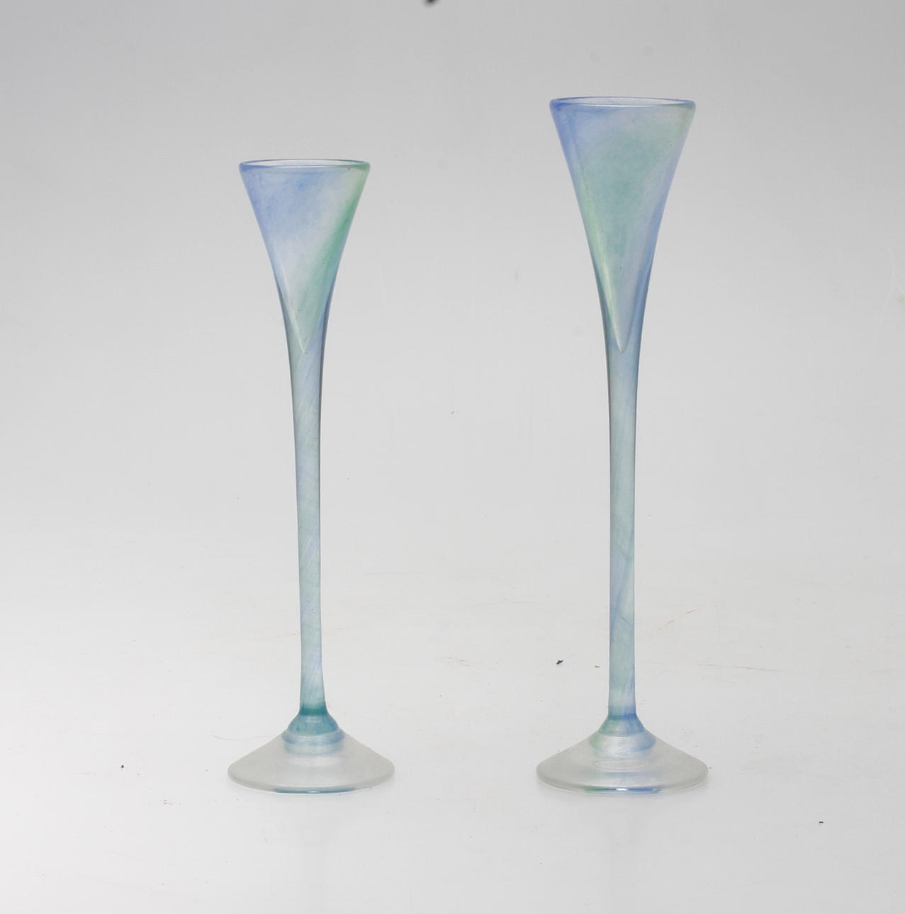 SNAPSGLAS, 2 st, Helena Gibson, Göteborgs glasstudio, signerade.