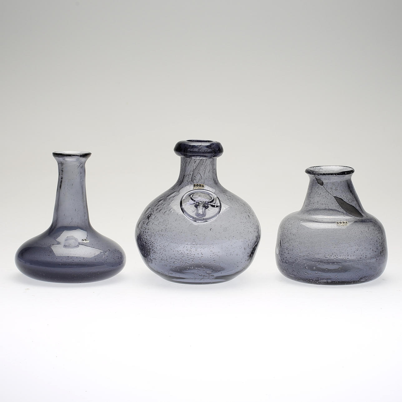 VASER, 3 st, glas, Erik Höglund, Boda Sweden, signerade.