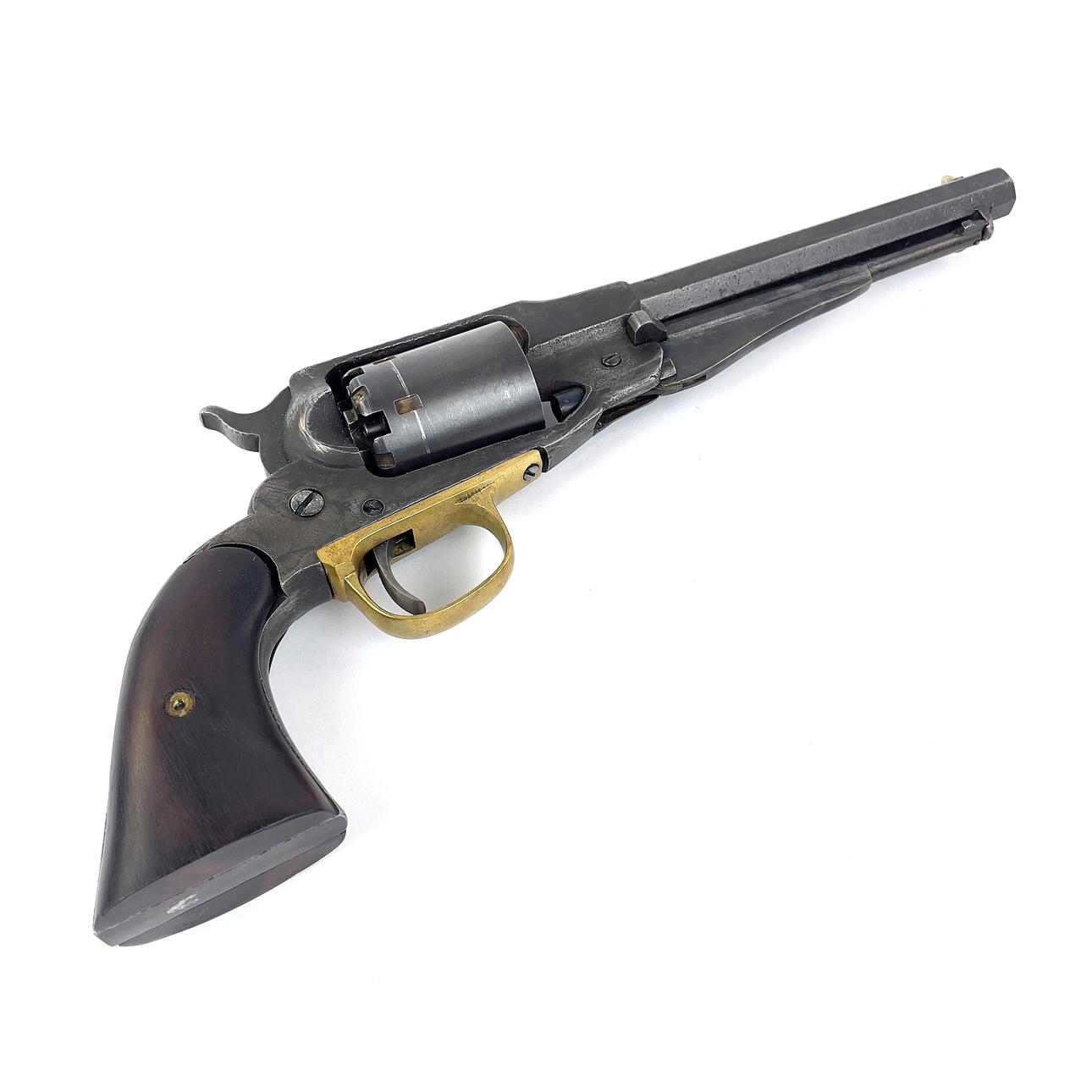 REVÓLVER DE ACCIÓN ÚNICA, fabricado en Remington, modelo 1858, calibre ...