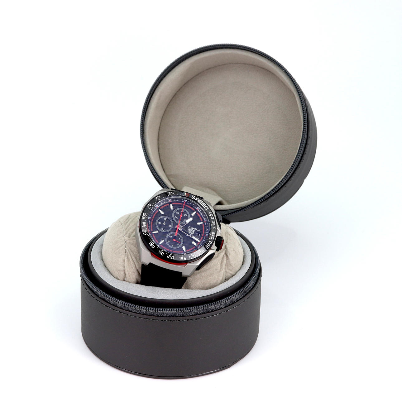 TAG HEUER FORMULA 1 CHRONOGRAPH WRISTWATCH.
