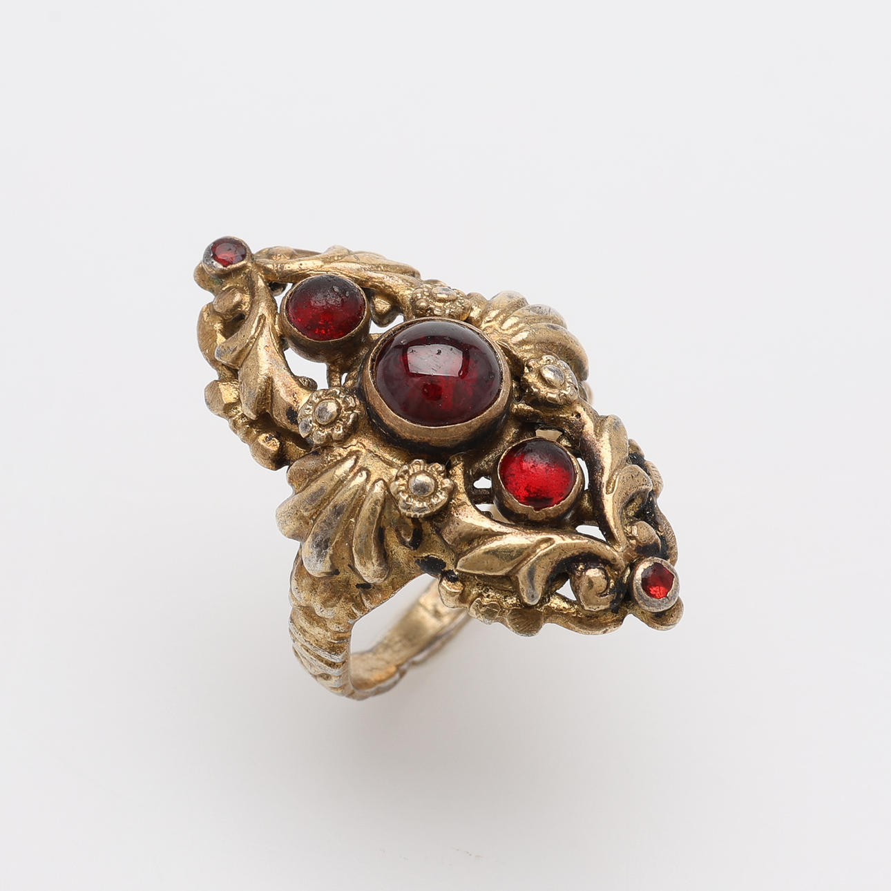RING OF LOW GRADE GOLD WITH FIVE GARNETS, AUSTRIA HUNGARY.