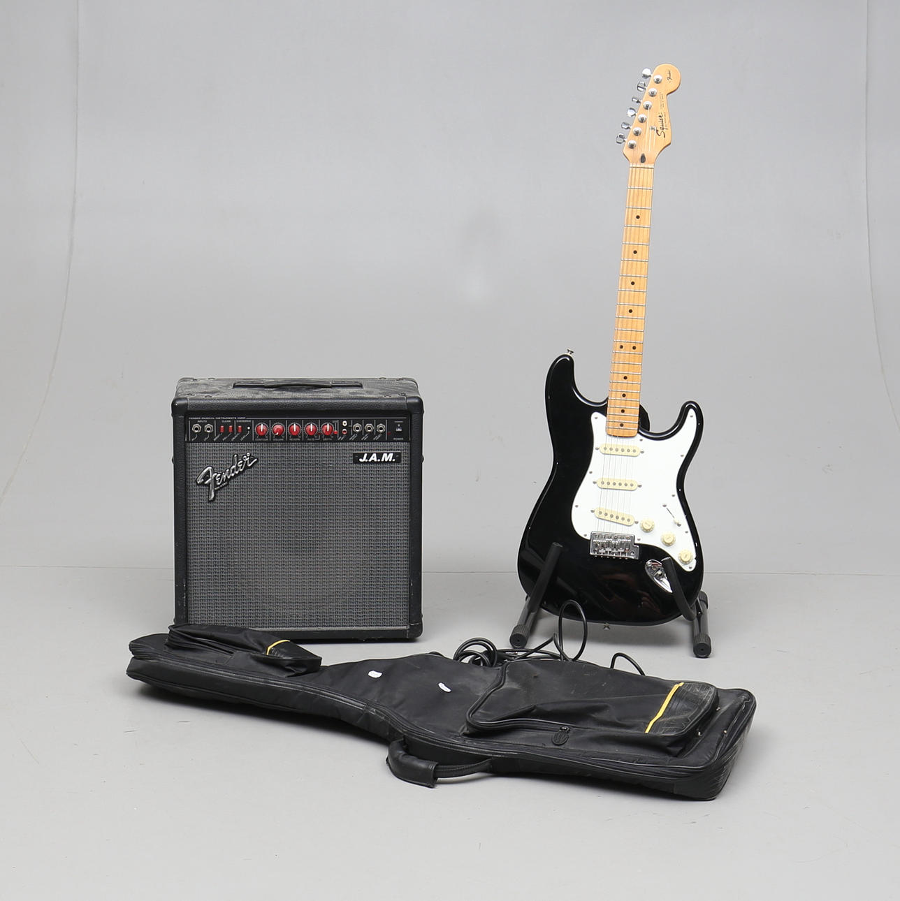 ELGITARR, Squier av Fender Stratocaster förstärkare "Fender Jam".