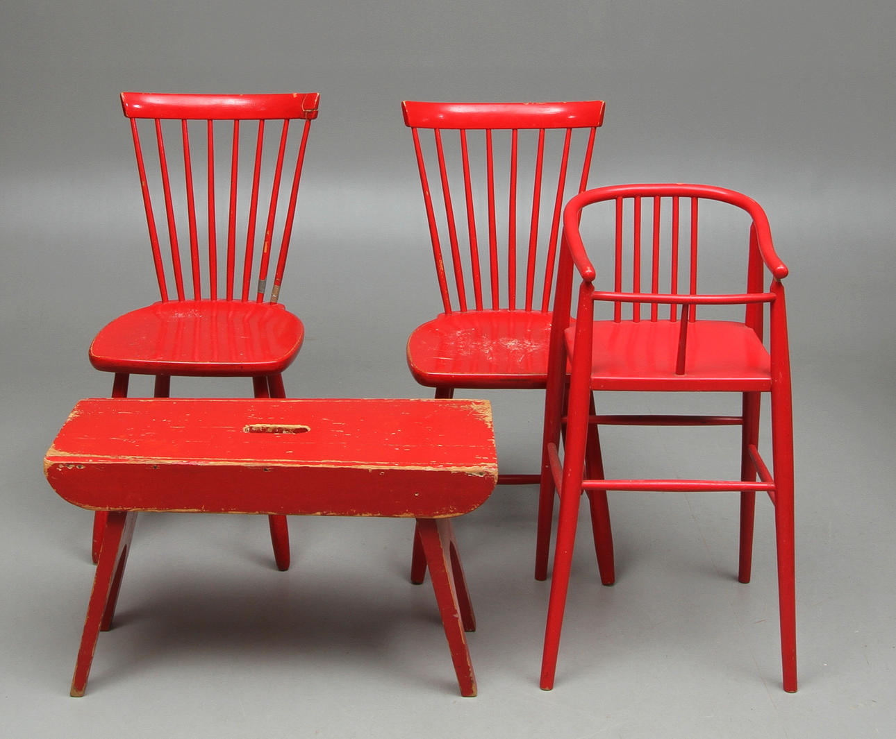 STOLAR, 2 st "Lilla Åland", BARNSTOL, PALL, 1900-tal.