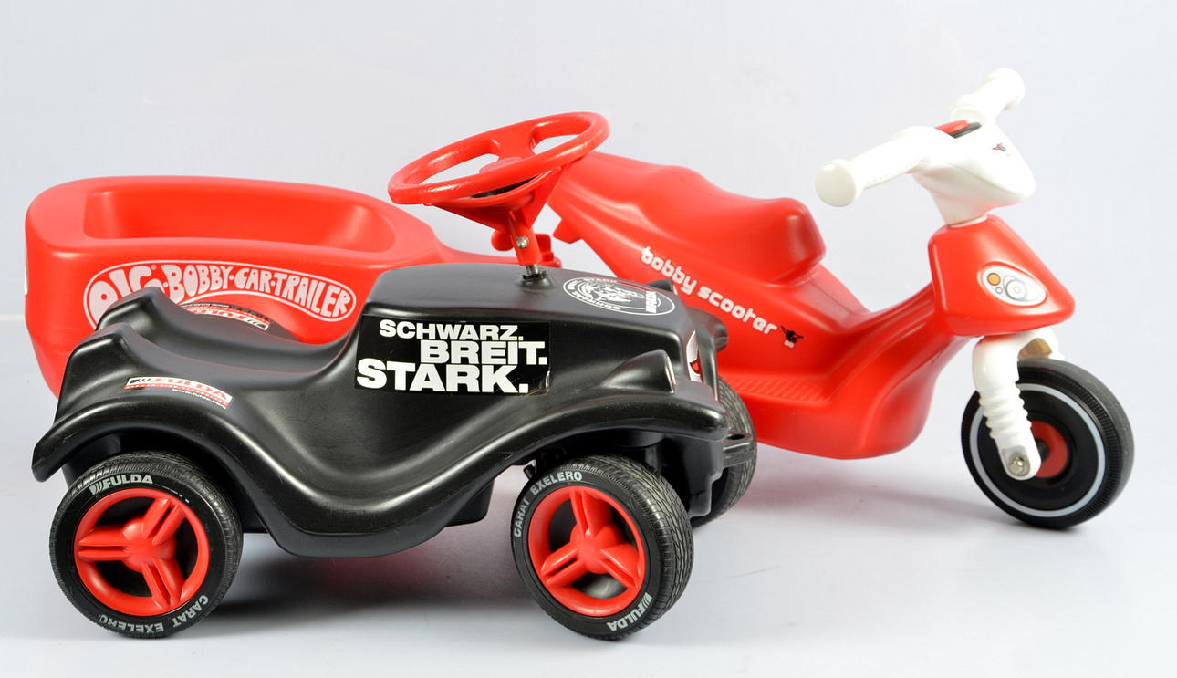 SPARKBILAR, 2-st samt trailer.