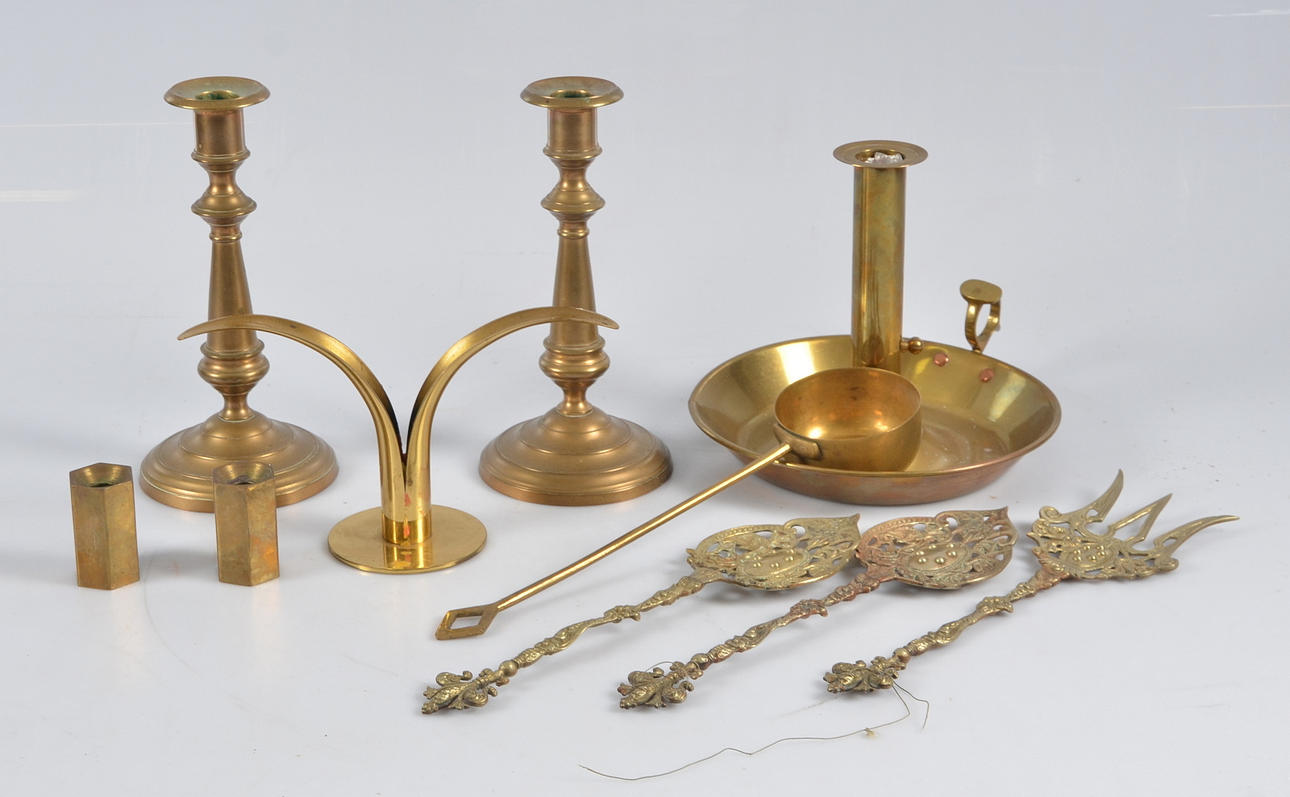 LJUSSTAKAR mässing, bl a Ystad Metall mm.