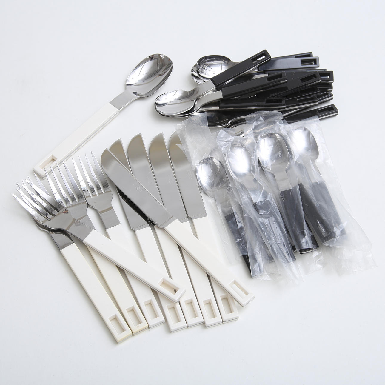 SIGNE PERSSON-MELIN. A set of 33 “Buffe” cutlery, Boda Nova