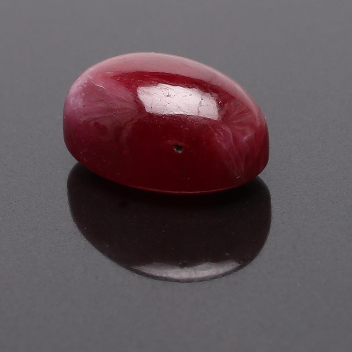 RUBIN, röd, 9,29 ct.