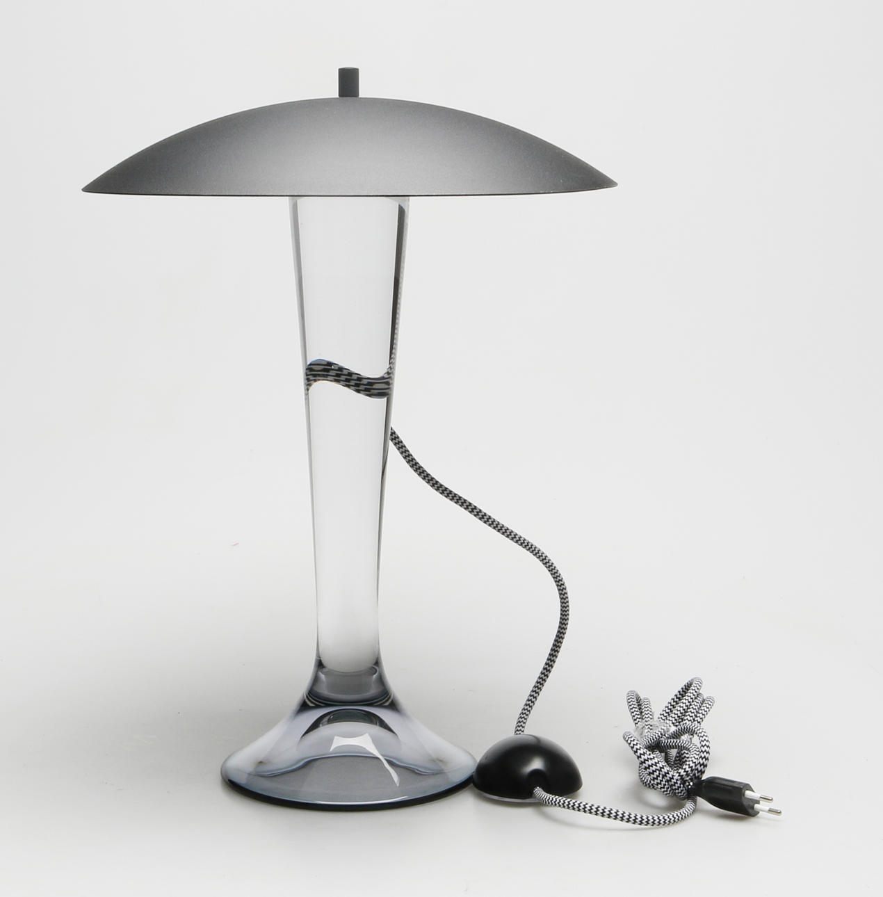 BORDSLAMPA, glas, "Baskerville", Göran Wärff.