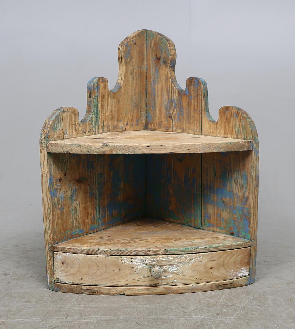 Hörnhylla, allmoge, 1800-tal.