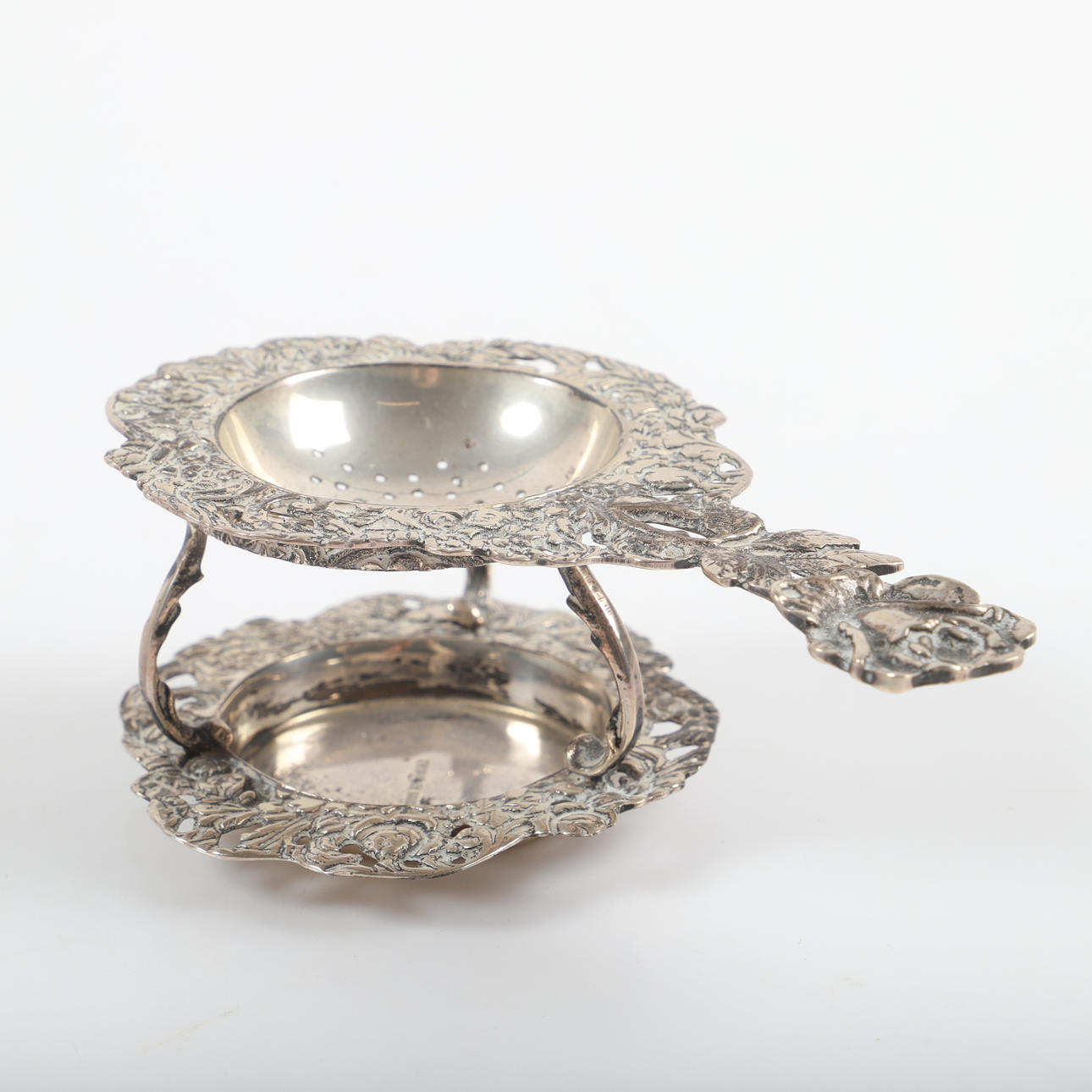 TEASIL WITH STAND, silver, Gewe, Malmö, 1946.