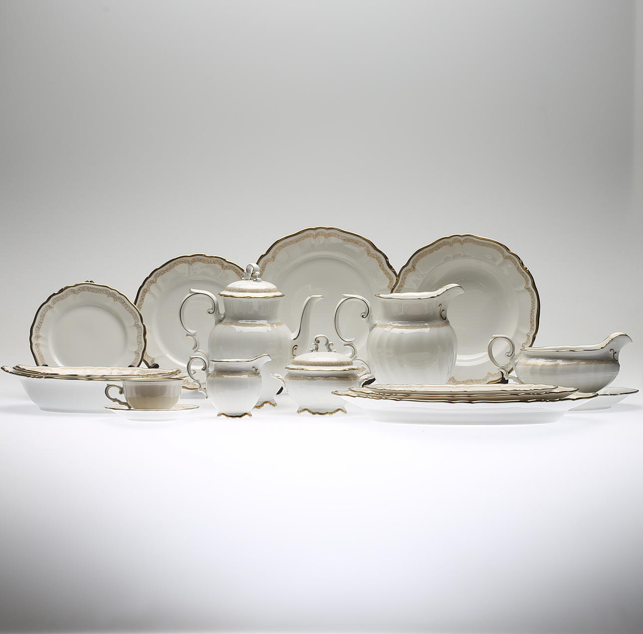 MAT-/KAFFESERVIS, 82 delar, porslin, Rörstrand, 1900-tal.