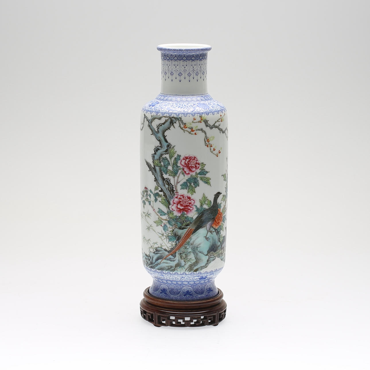 VAS, porslin, Kina, 1900-tal.