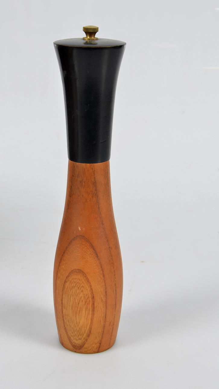 PARTI TEAKFÖREMÅL, 15 delar.