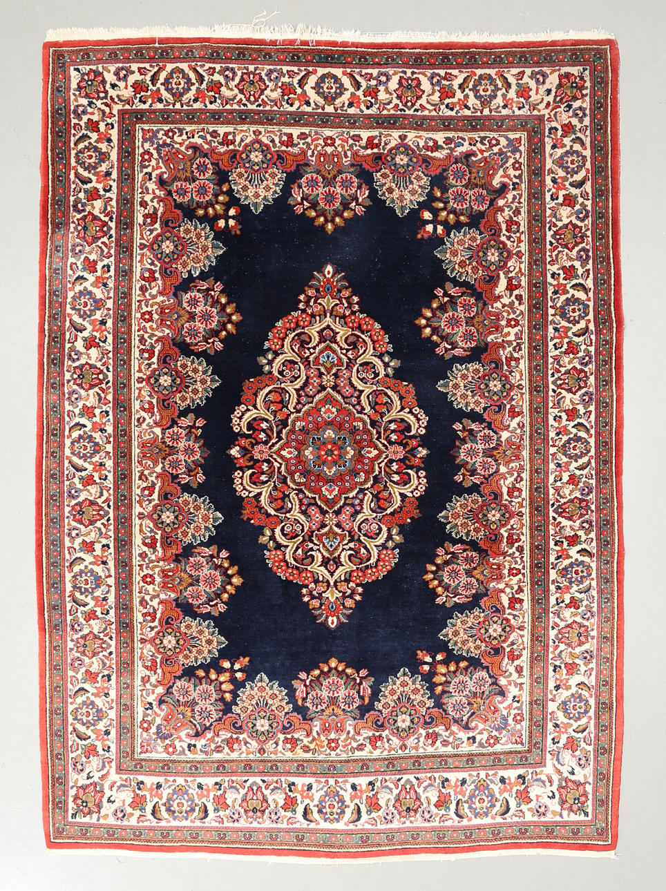 MATTA, Sarouk, Iran, mått 272x186 cm.