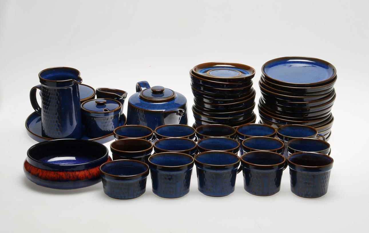 TESERVIS, 49 delar, stengods, "Granit", Bornholm, Danmark, 1900-tal.