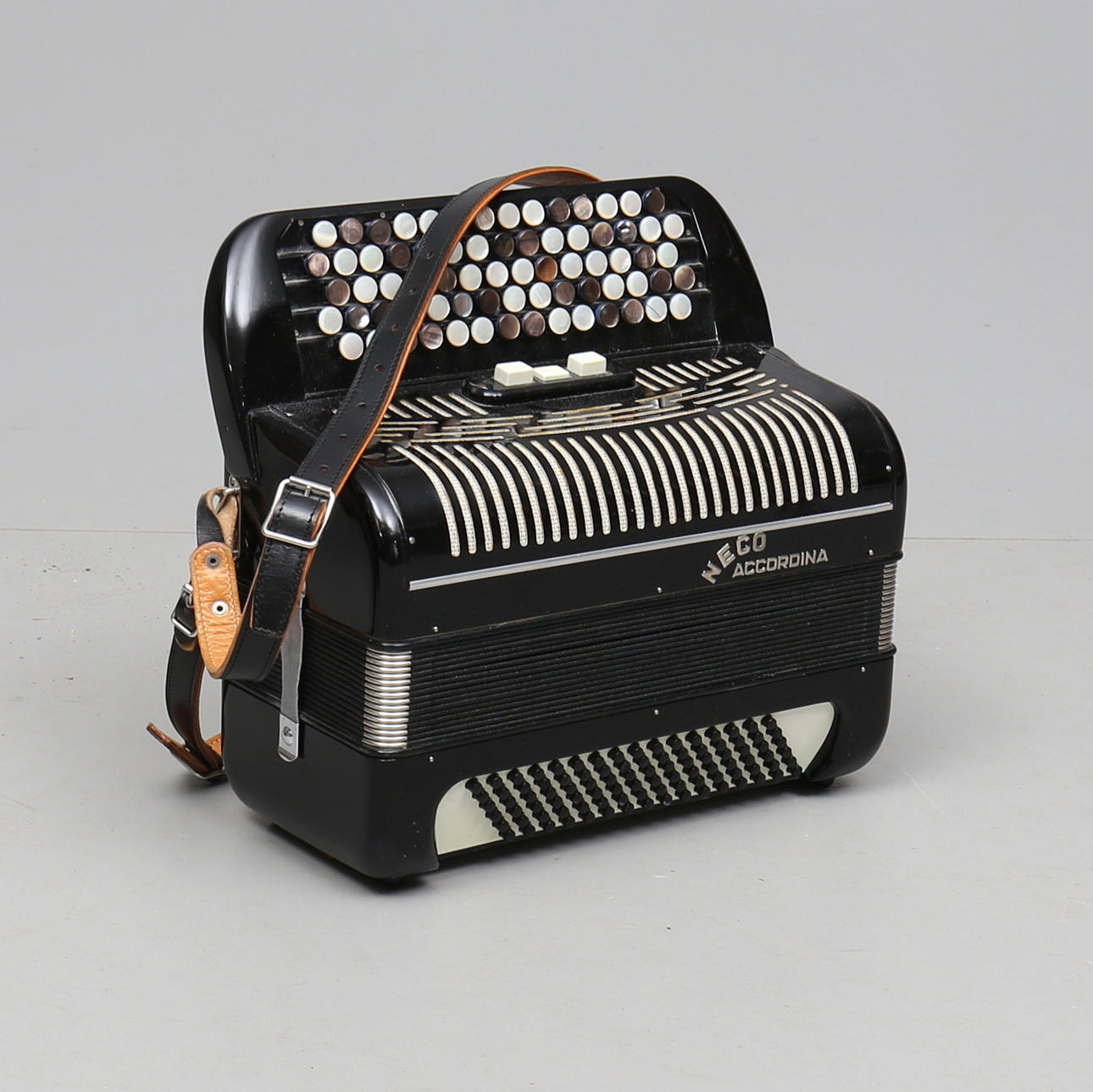 DRAGSPEL, Accordina, Neco, 1900-talets första hälft.