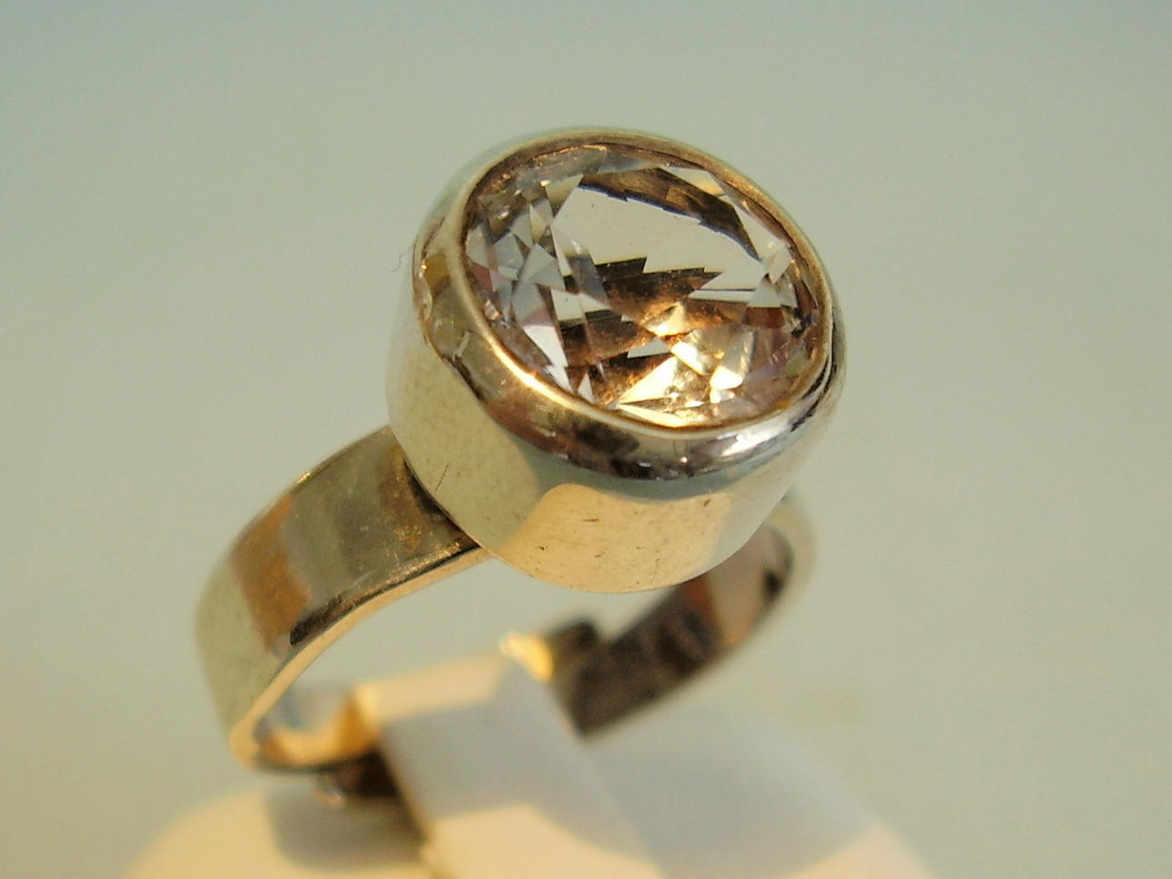 BERGKRISTALL RING BENGT HALBERG.