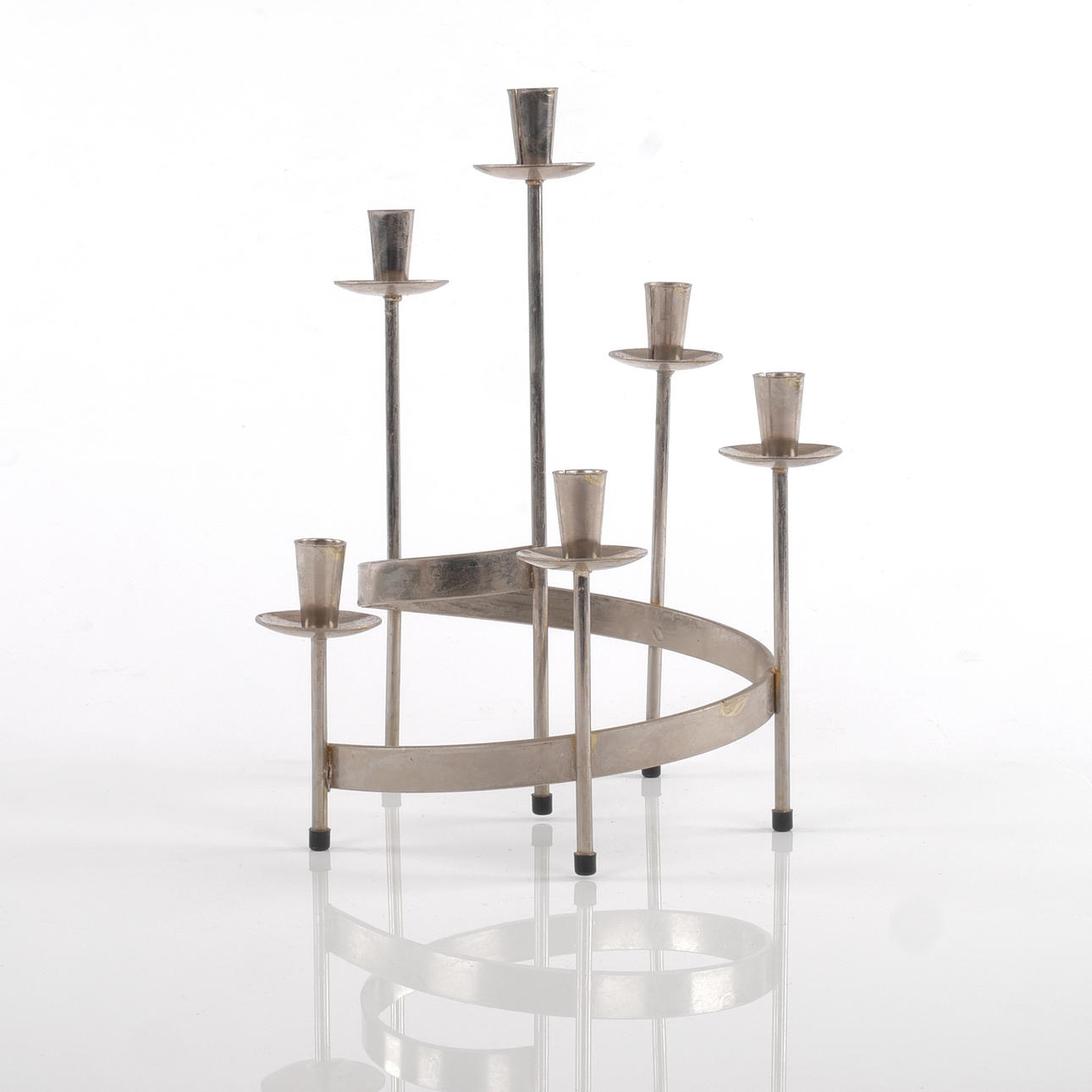 GUNNAR ANDER. Ljusstake, vitmetall.