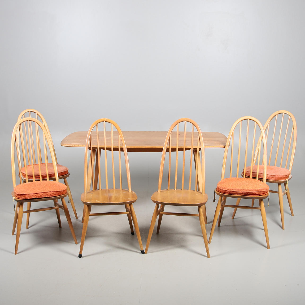 VINTAGE ERCOL DINING TABLE & SIX CHAIRS.