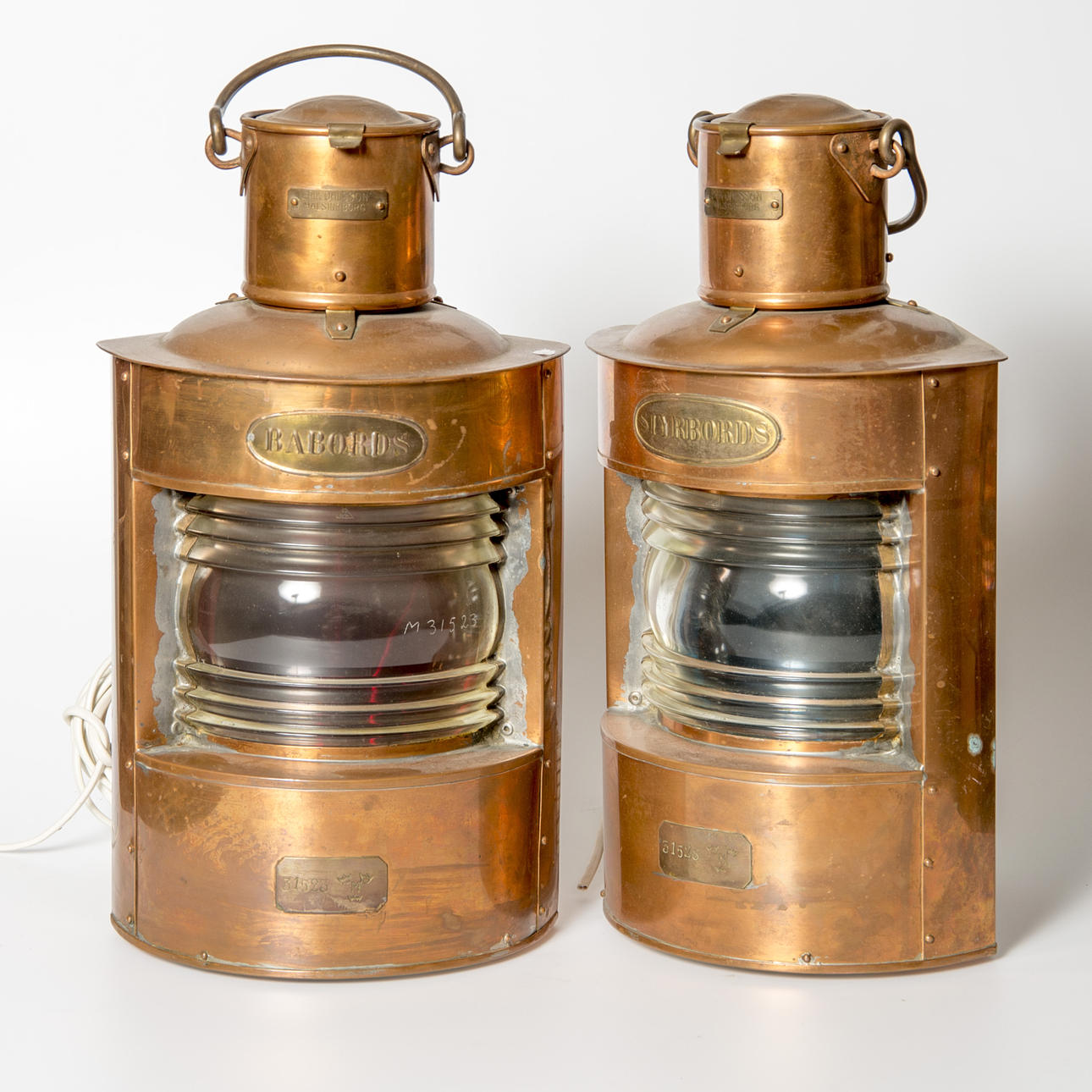 LANTERNOR, 1 par, barbord samt styrbord, Erik Olsson, Helsingborg.
