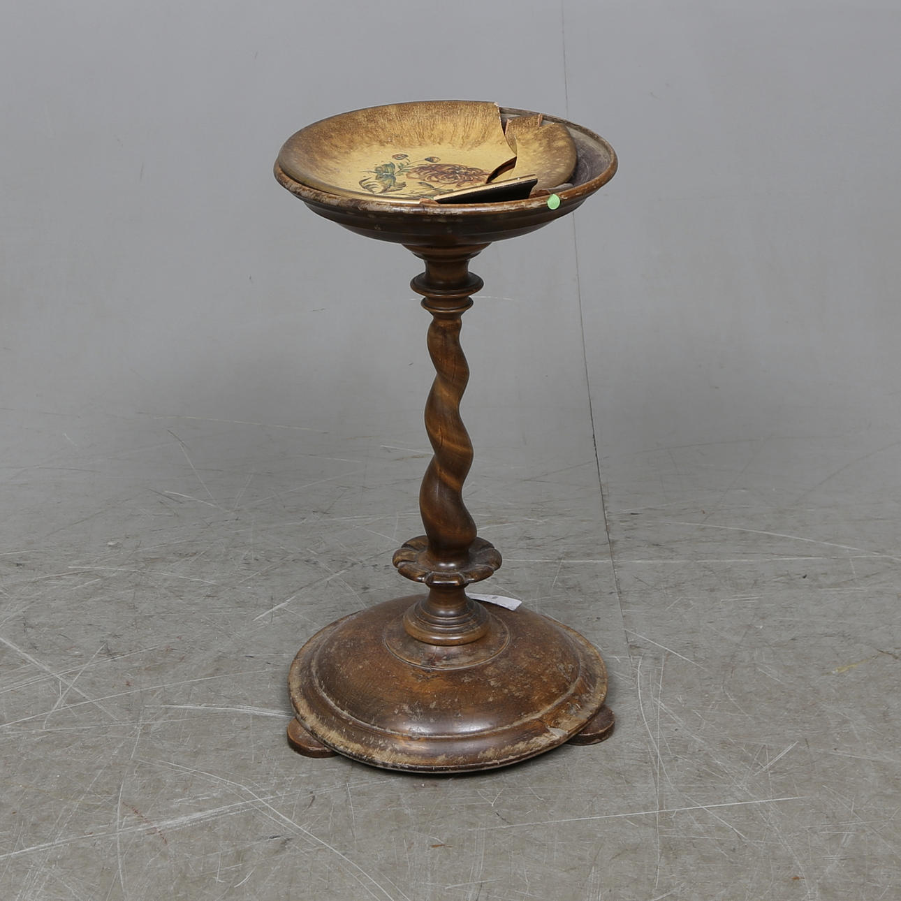 PIEDESTAL/SKÅL, 1800/1900-tal.